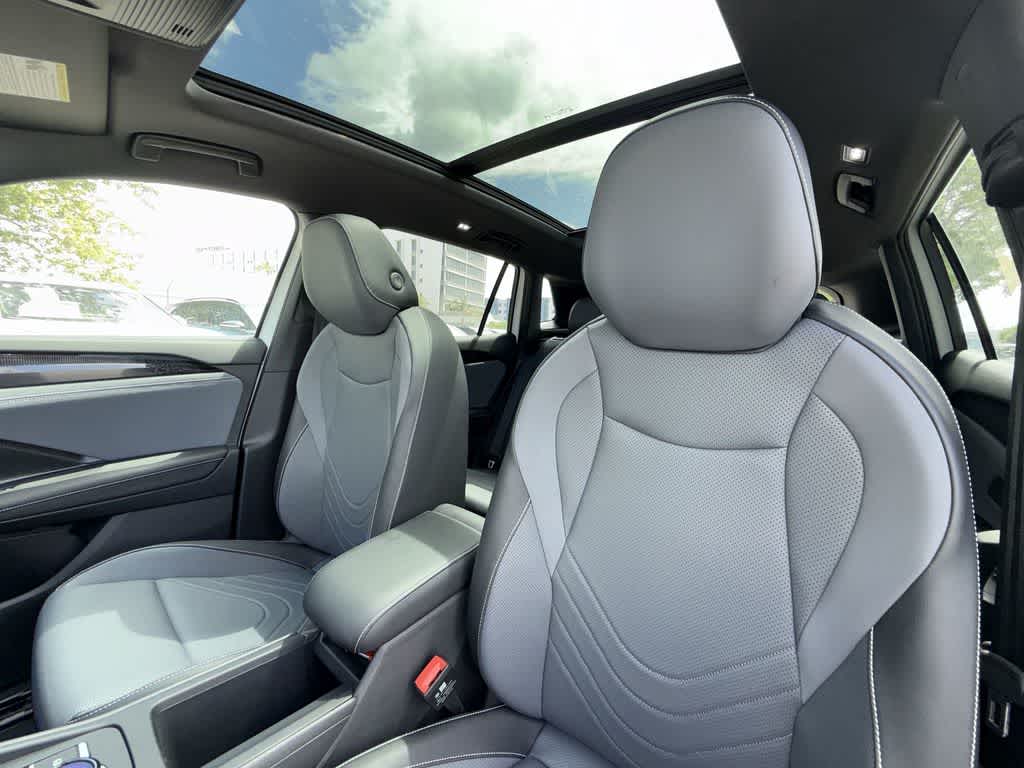 Thumbnail: 2026 Volkswagen Tiguan - 14