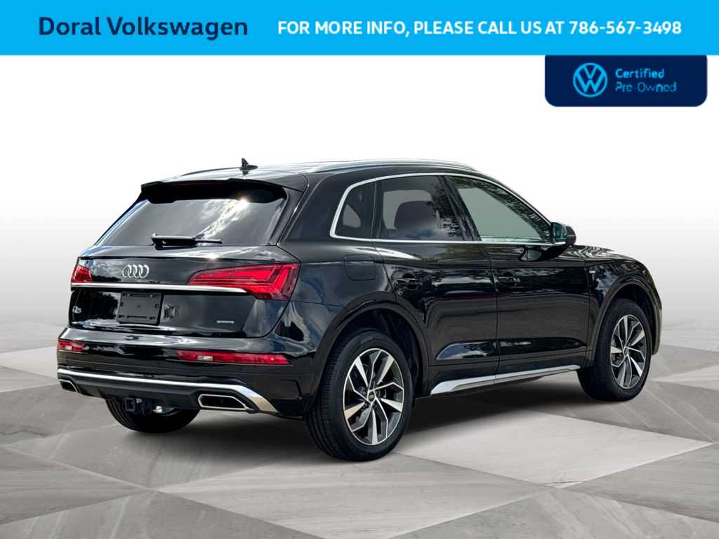 Thumbnail: 2023 Audi Q5 - 8