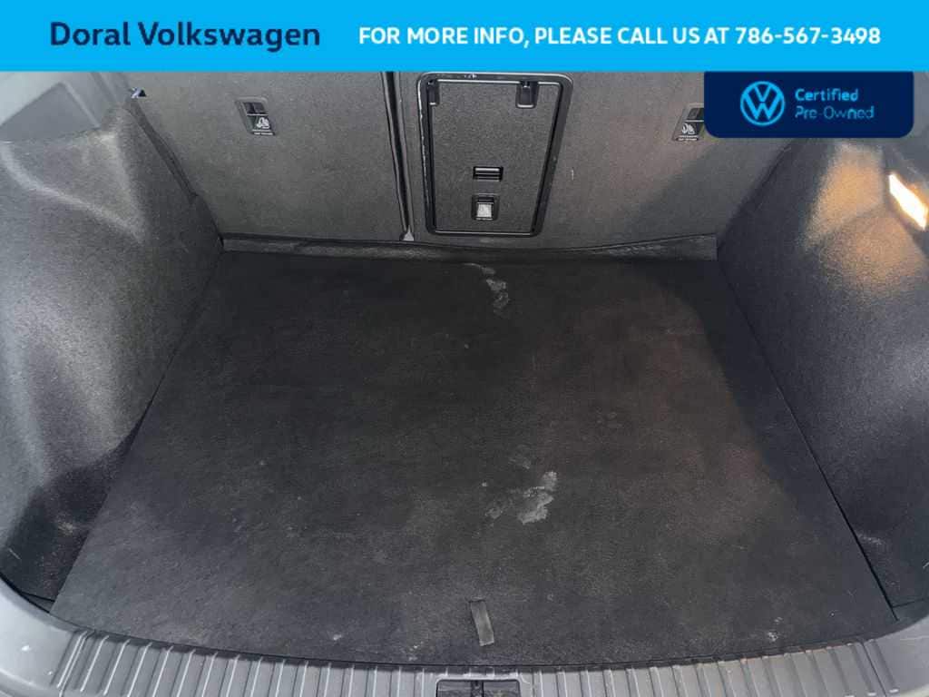 Thumbnail: 2023 Volkswagen Taos - 25