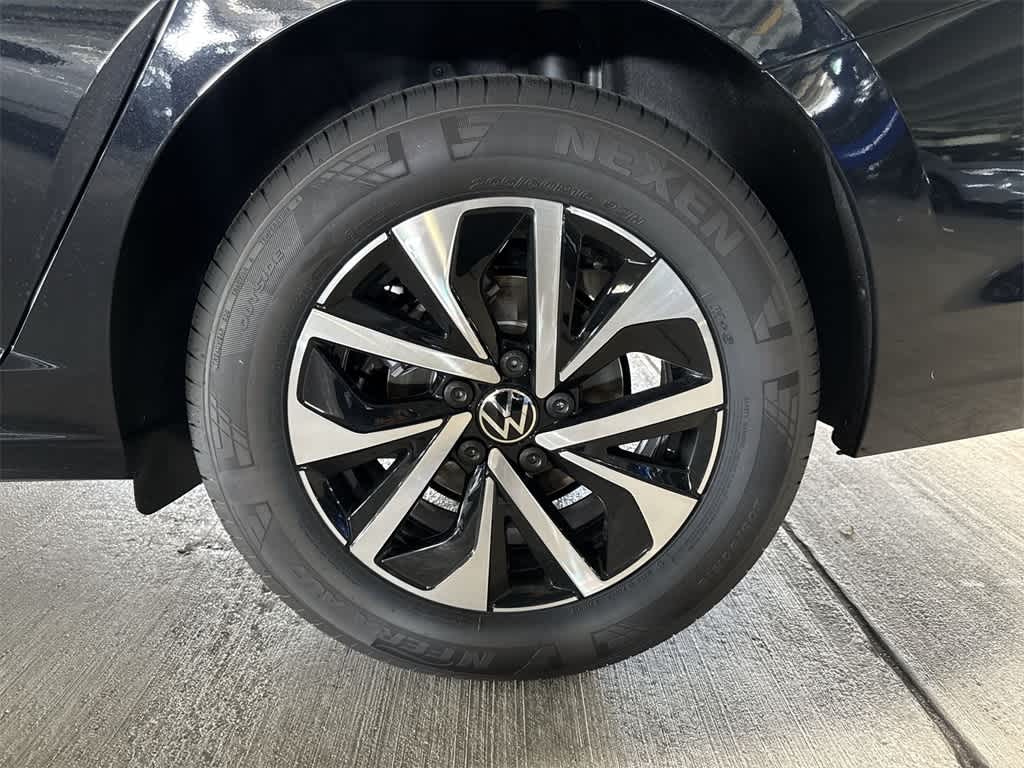 Thumbnail: 2026 Volkswagen Jetta - 11