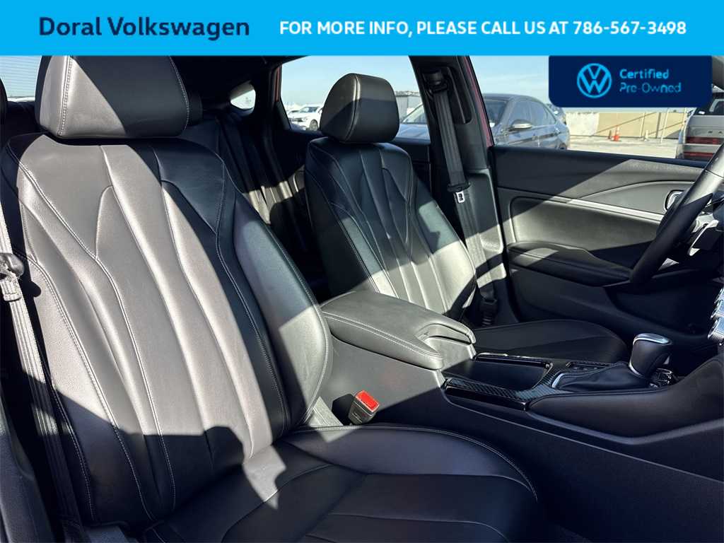 Thumbnail: 2023 Acura Integra - 27