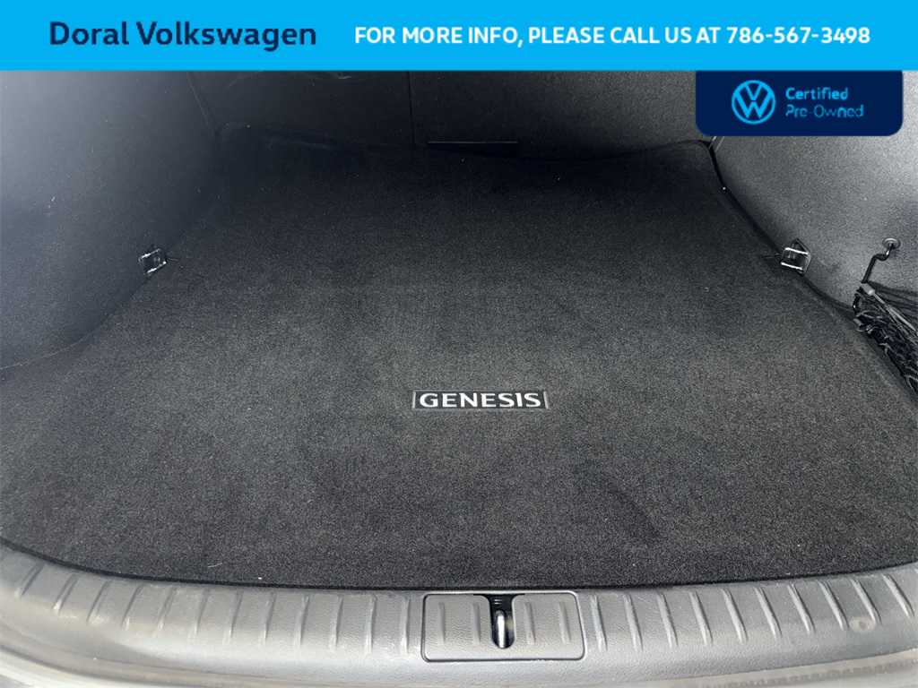 Thumbnail: 2023 Genesis G70 - 25