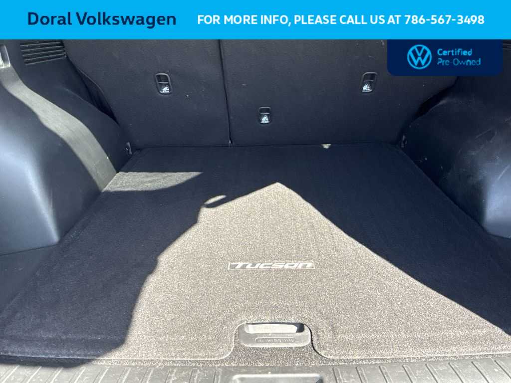 Thumbnail: 2023 Hyundai Tucson - 25