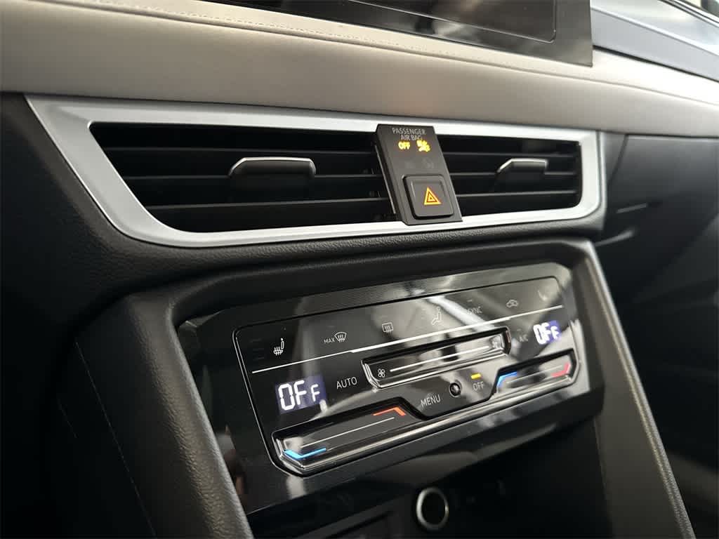 Thumbnail: 2026 Volkswagen Taos - 20