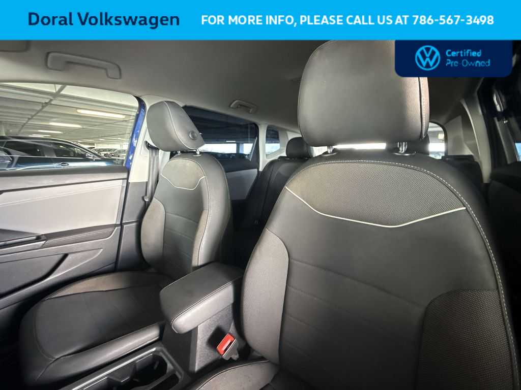 Thumbnail: 2024 Volkswagen Taos - 14