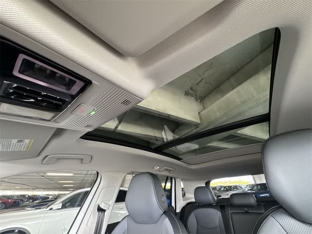 Thumbnail: 2026 Volkswagen Tiguan - 17