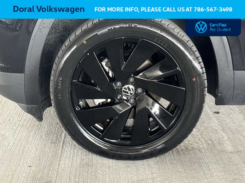 Thumbnail: 2024 Volkswagen Atlas - 11