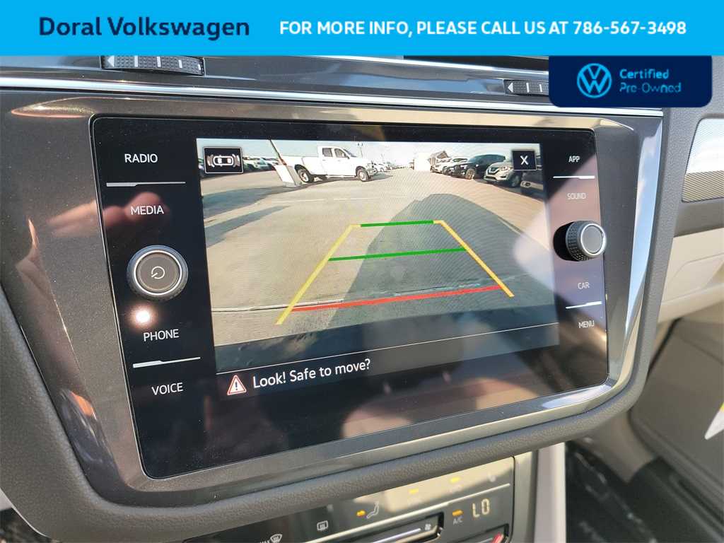 Thumbnail: 2023 Volkswagen Tiguan - 24