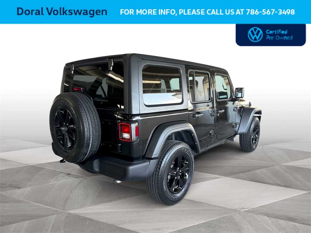 Thumbnail: 2022 Jeep Wrangler - 8