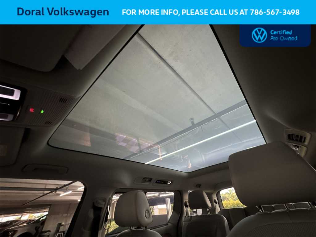 Thumbnail: 2025 Volkswagen ID.Buzz - 17