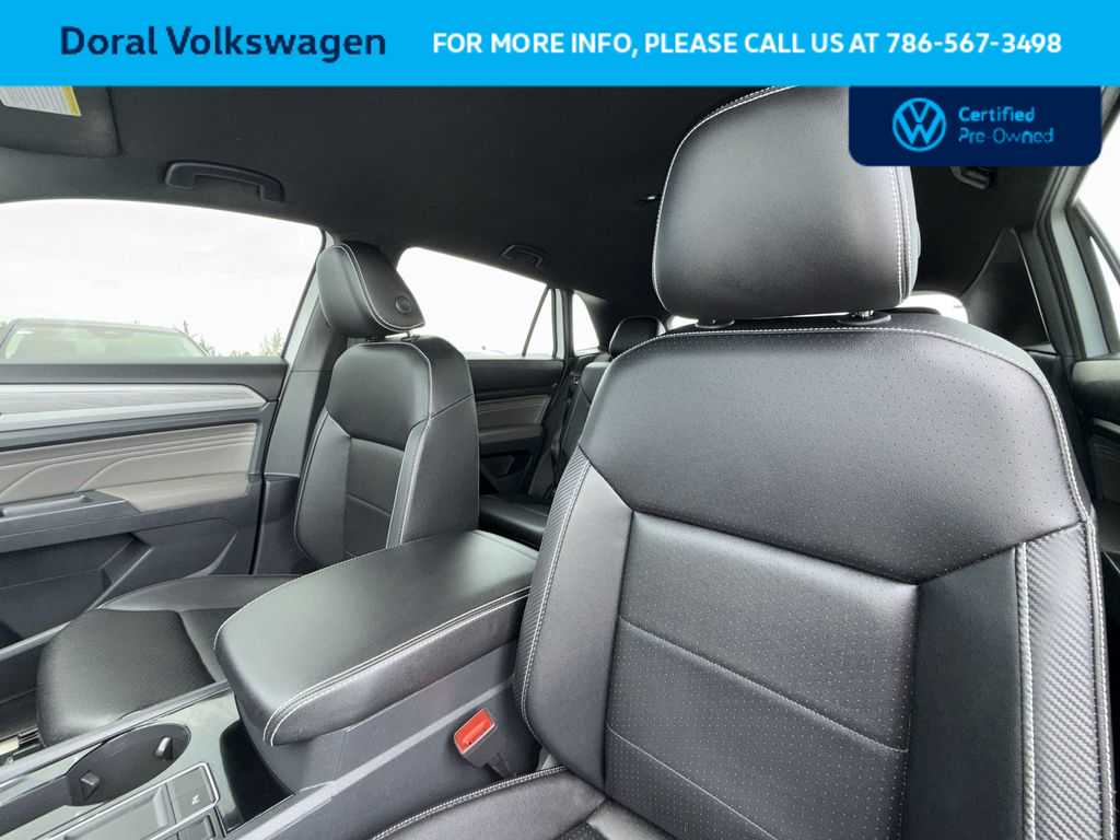 Thumbnail: 2023 Volkswagen Atlas - 14