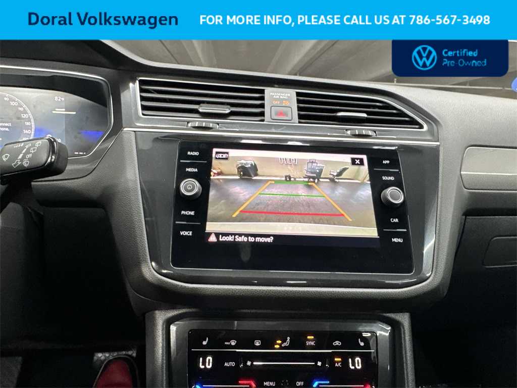 Thumbnail: 2023 Volkswagen Tiguan - 19
