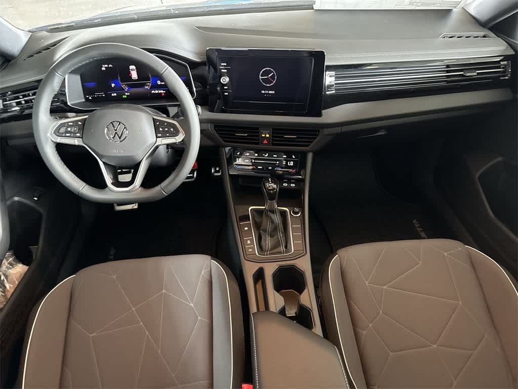 Thumbnail: 2026 Volkswagen Jetta - 24