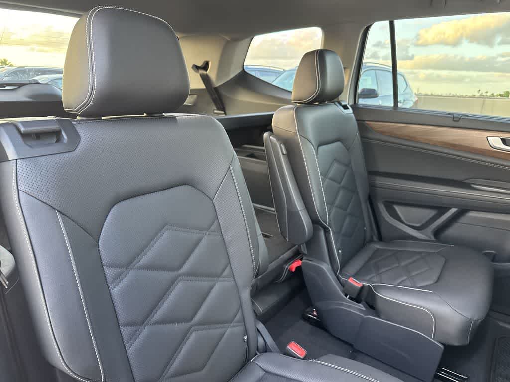 Thumbnail: 2026 Volkswagen Atlas - 25