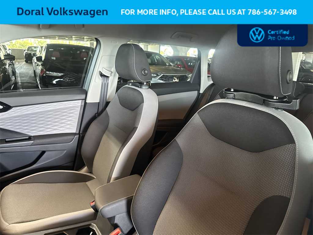 Thumbnail: 2024 Volkswagen Taos - 14