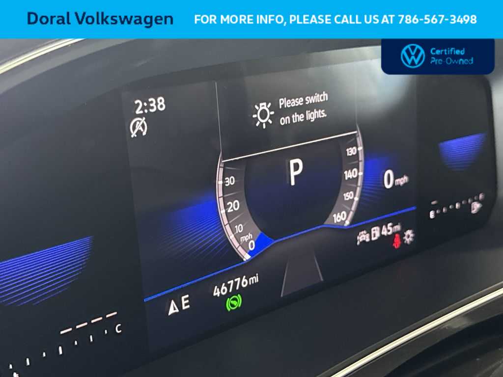 Thumbnail: 2023 Volkswagen Tiguan - 16