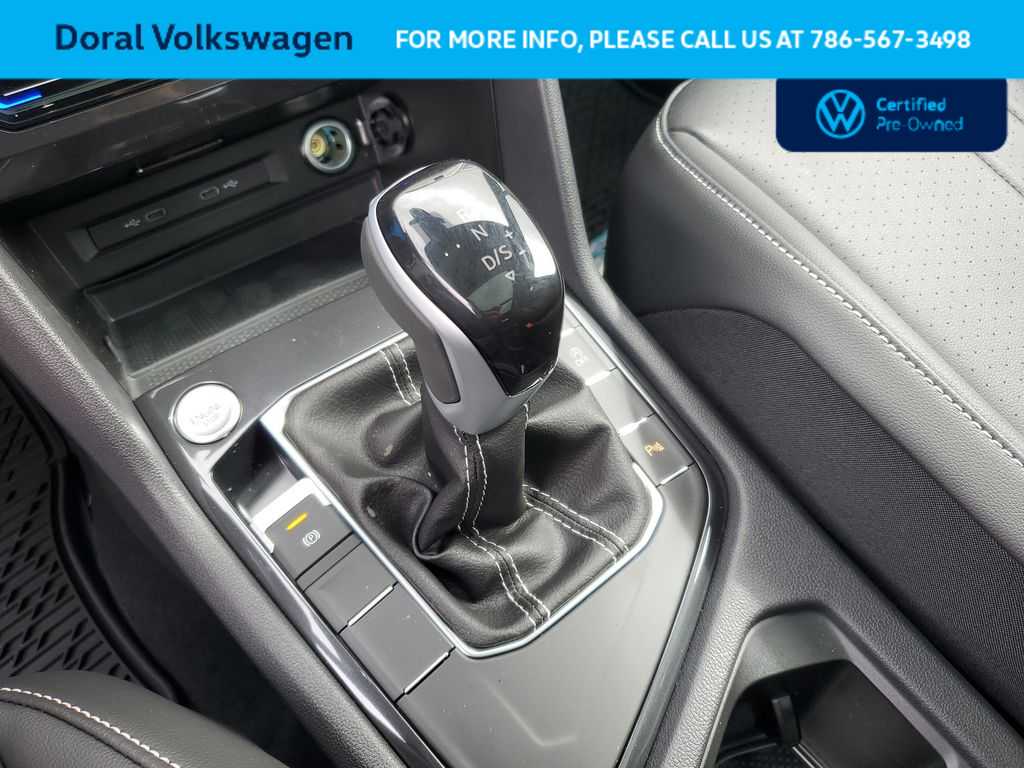 Thumbnail: 2024 Volkswagen Tiguan - 25