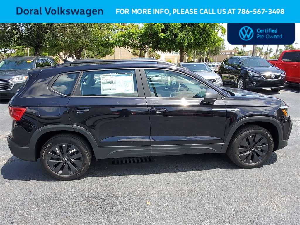 Thumbnail: 2023 Volkswagen Taos - 12
