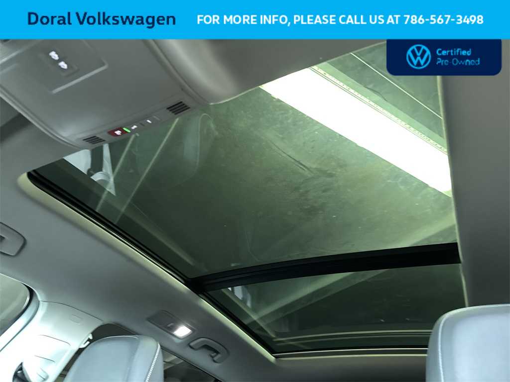2021 Volkswagen Tiguan SE 17