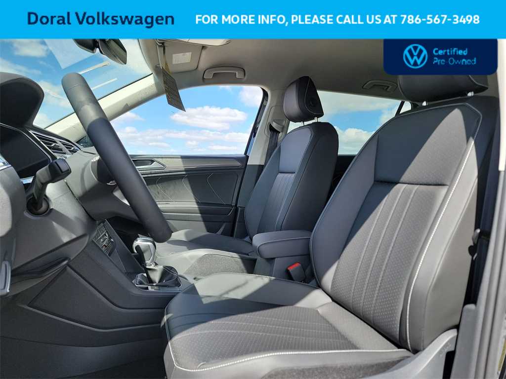 2023 Volkswagen Tiguan SE 20