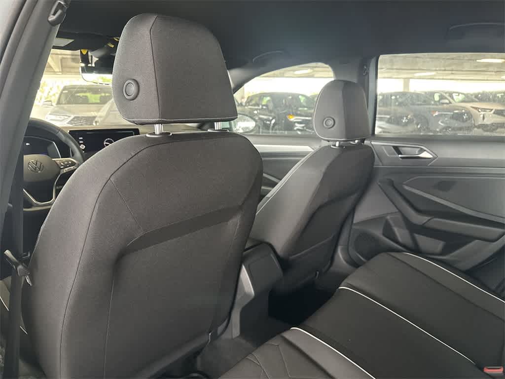 Thumbnail: 2026 Volkswagen Jetta - 23