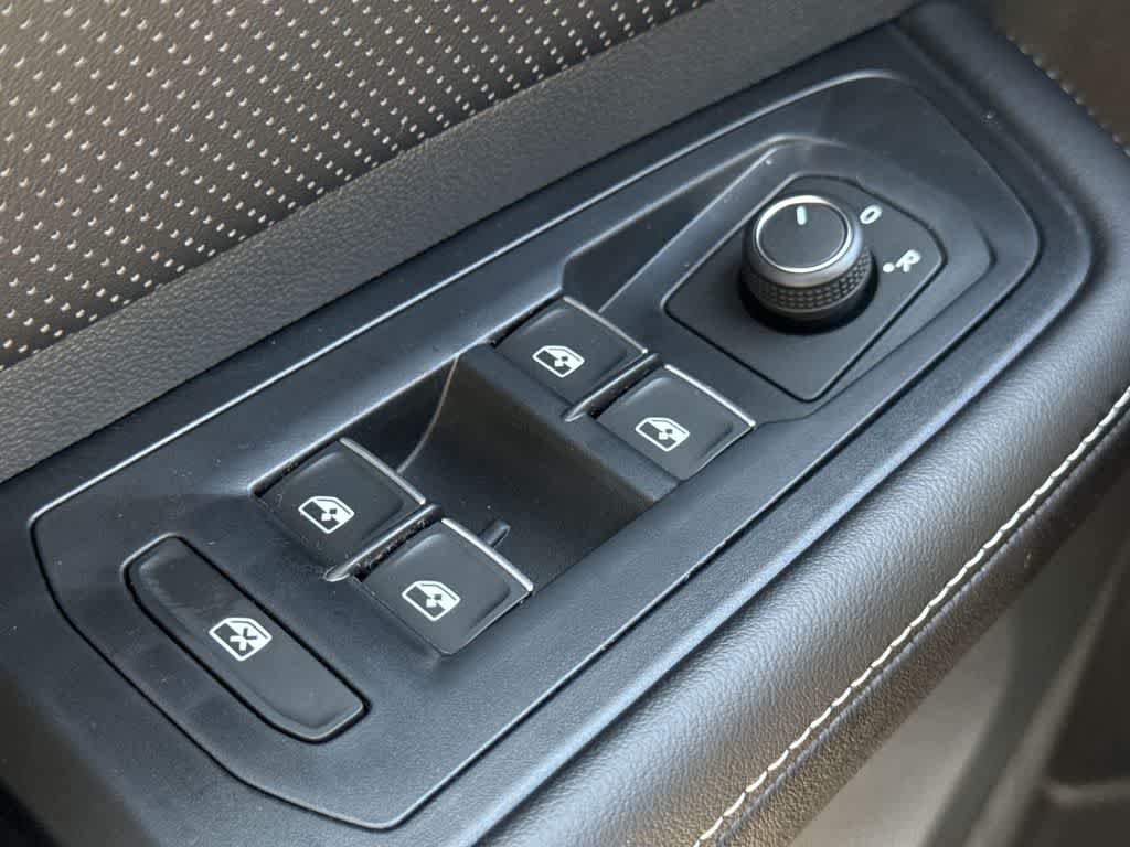 Thumbnail: 2026 Volkswagen Atlas - 17