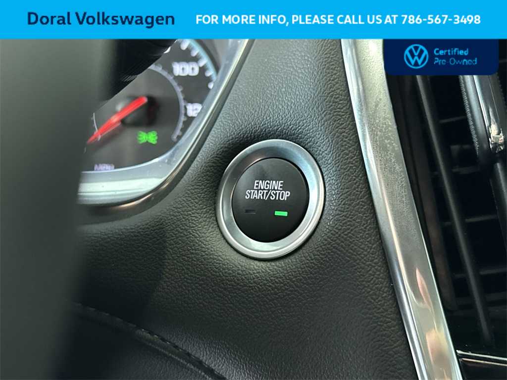 2023 Chevrolet Traverse LT 17