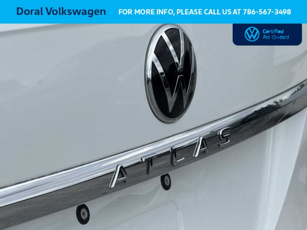 Thumbnail: 2023 Volkswagen Atlas - 10