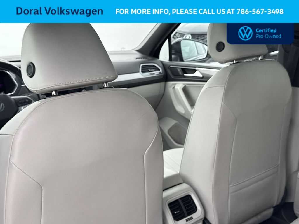 Thumbnail: 2023 Volkswagen Tiguan - 23