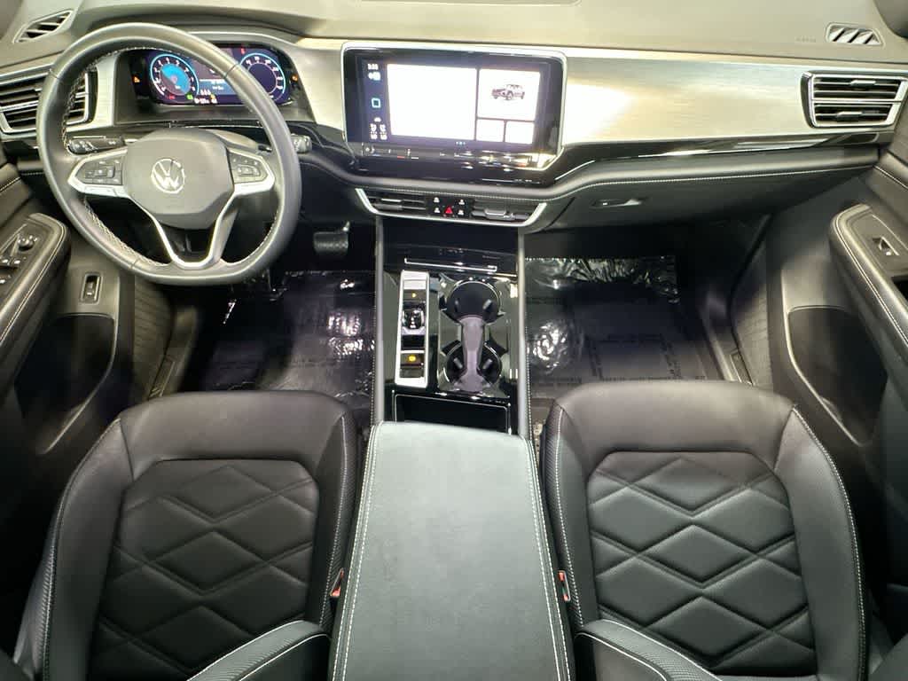 Thumbnail: 2024 Volkswagen Atlas - 24