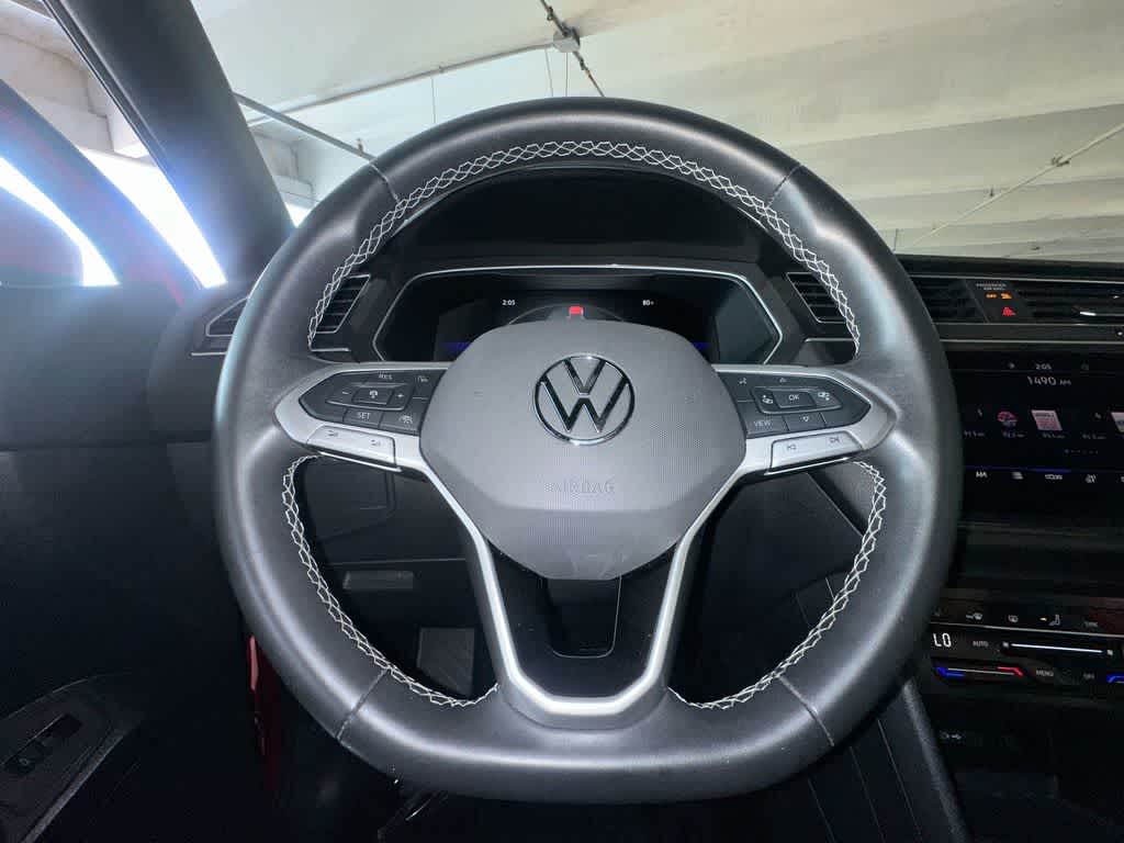 Thumbnail: 2024 Volkswagen Tiguan - 15