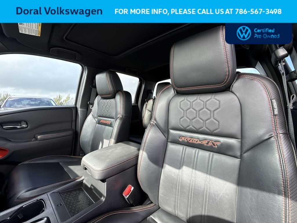 Thumbnail: 2023 Nissan Frontier - 14