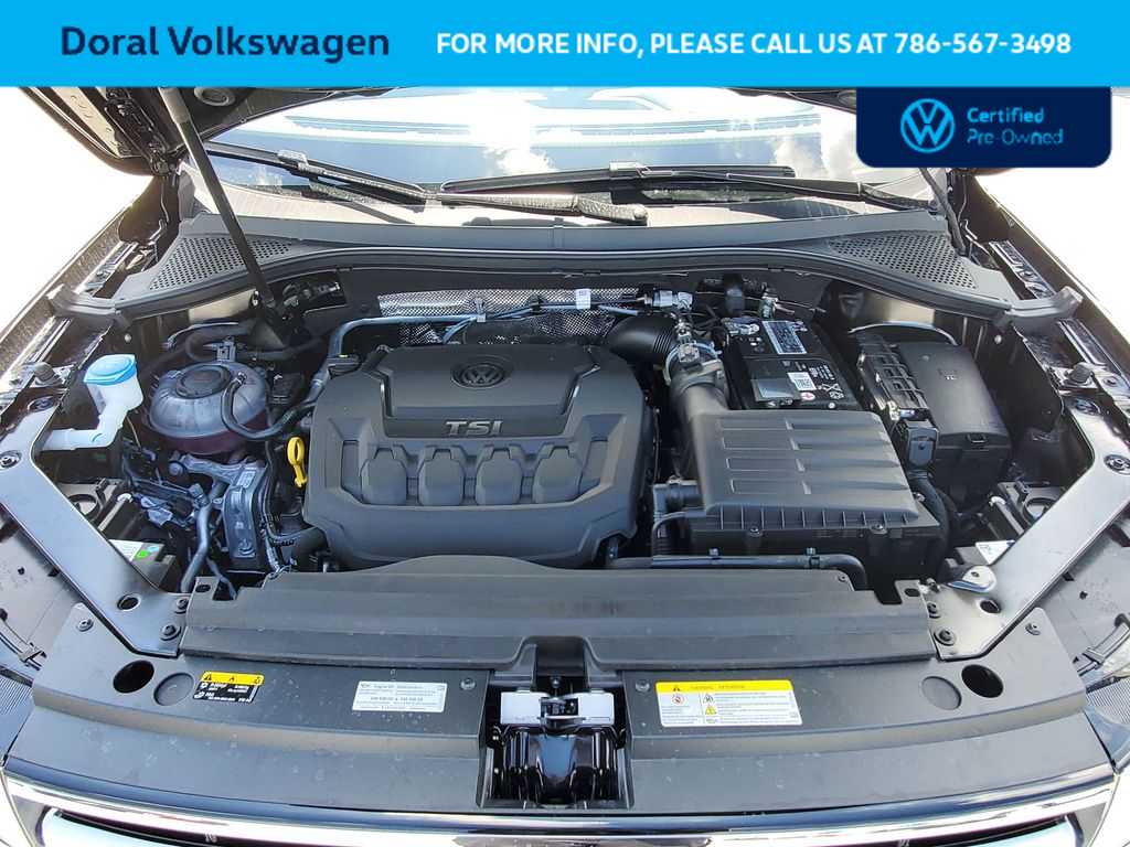 Thumbnail: 2023 Volkswagen Tiguan - 18