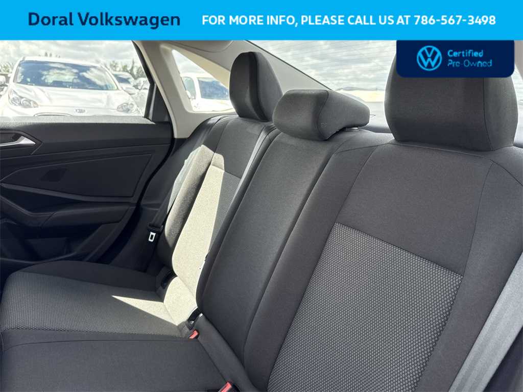Thumbnail: 2019 Volkswagen Jetta - 22
