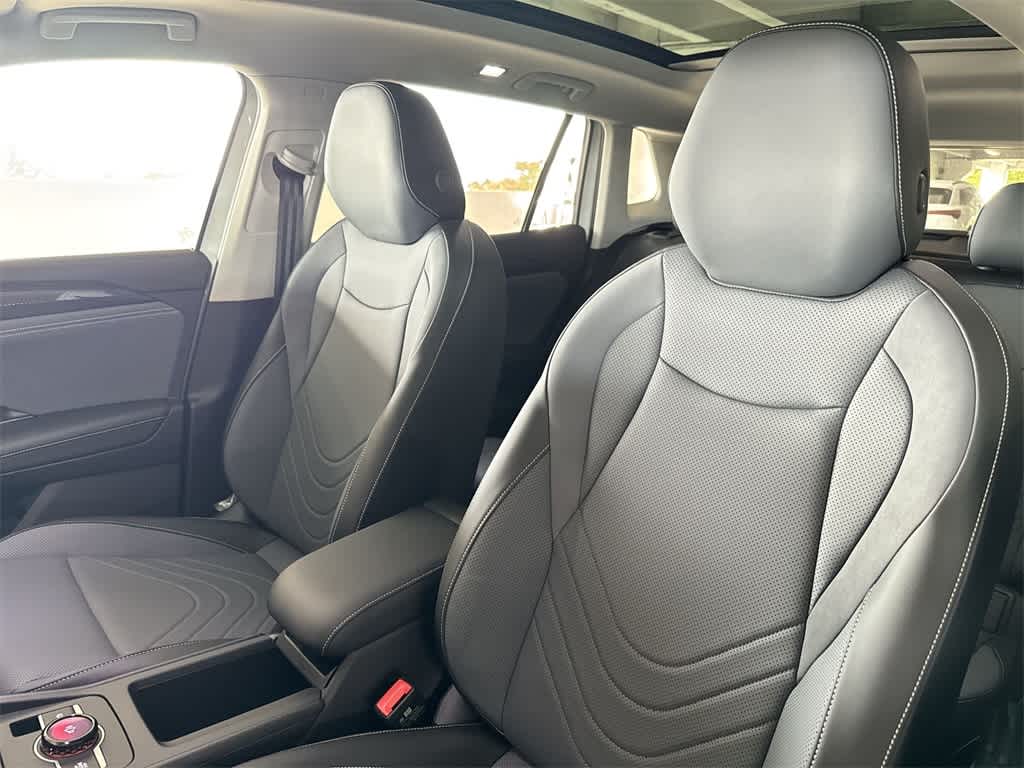 Thumbnail: 2026 Volkswagen Tiguan - 14