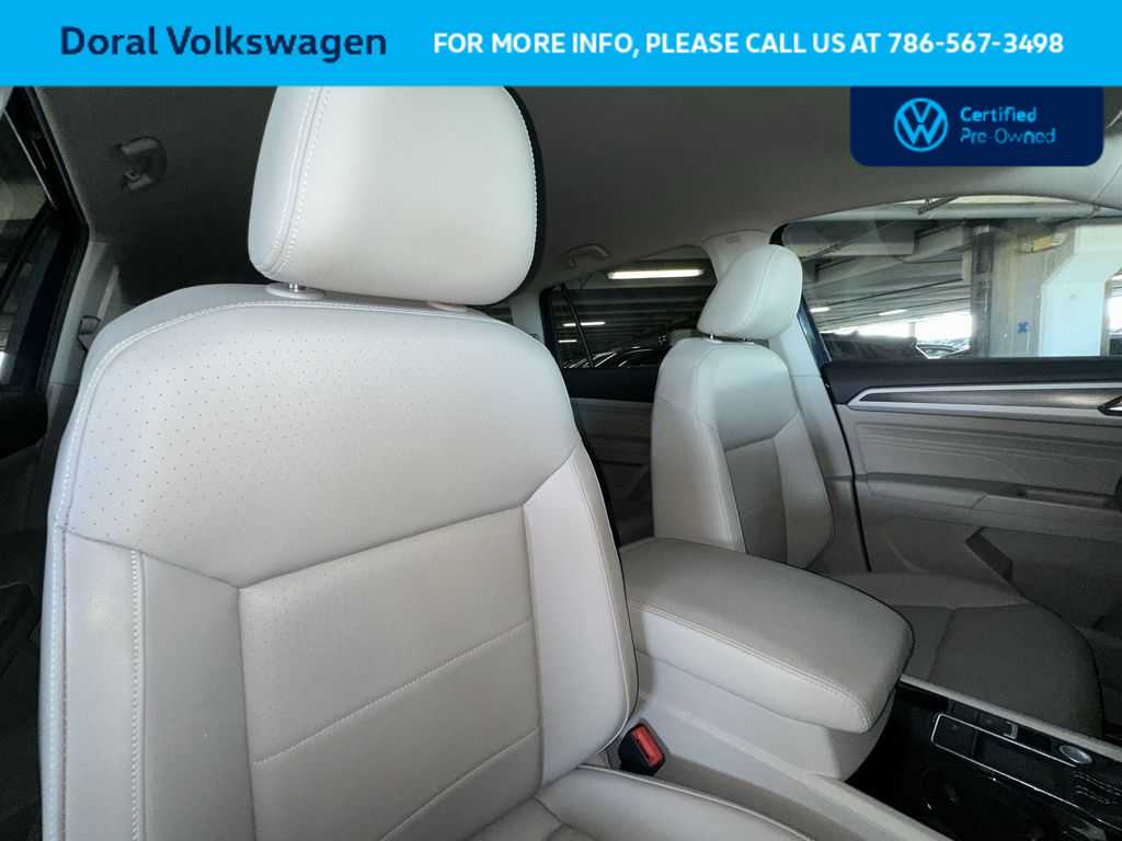 Thumbnail: 2023 Volkswagen Atlas - 27