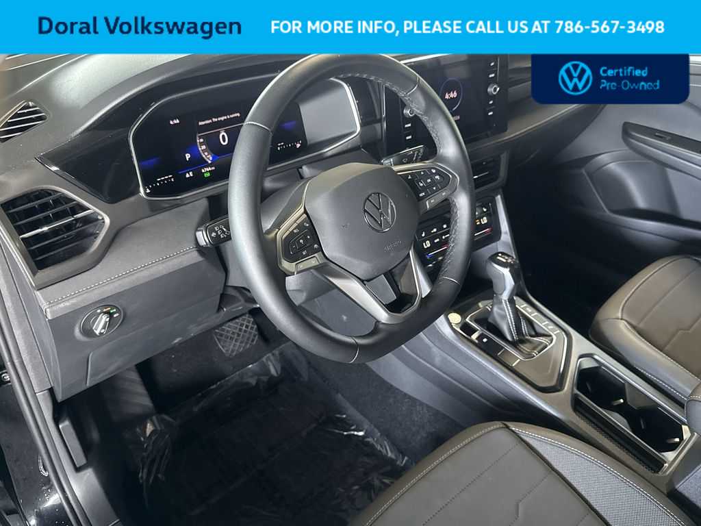 Thumbnail: 2025 Volkswagen Taos - 13