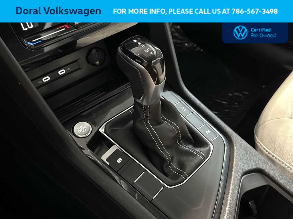 Thumbnail: 2025 Volkswagen Taos - 21