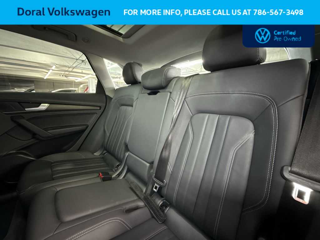 Thumbnail: 2023 Audi Q5 - 22