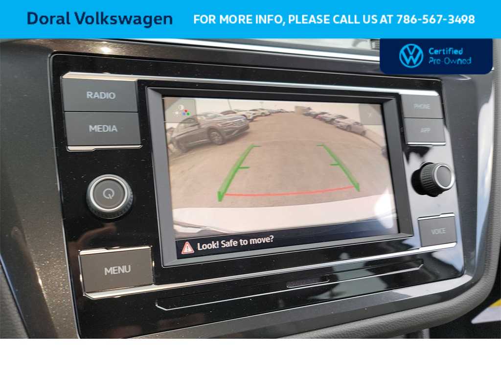 Thumbnail: 2023 Volkswagen Tiguan - 23