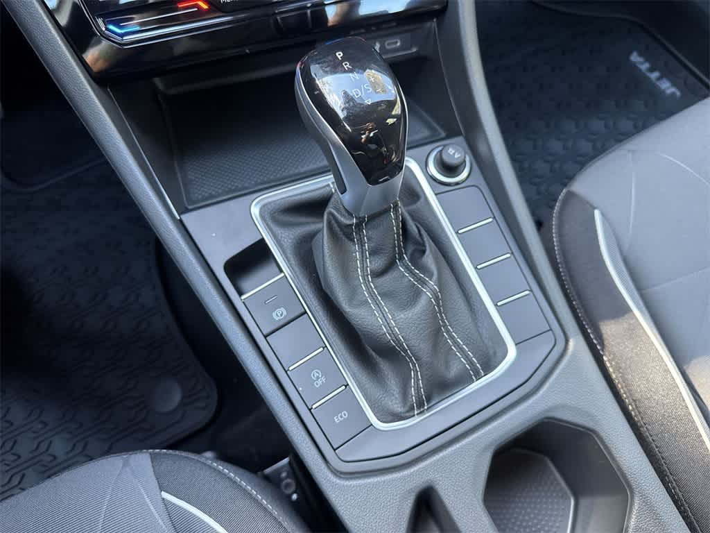 Thumbnail: 2026 Volkswagen Jetta - 21