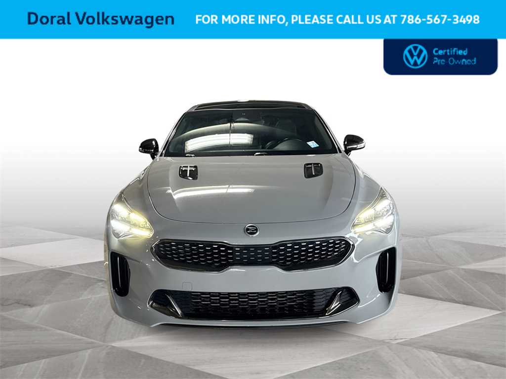 Thumbnail: 2022 Kia Stinger - 3