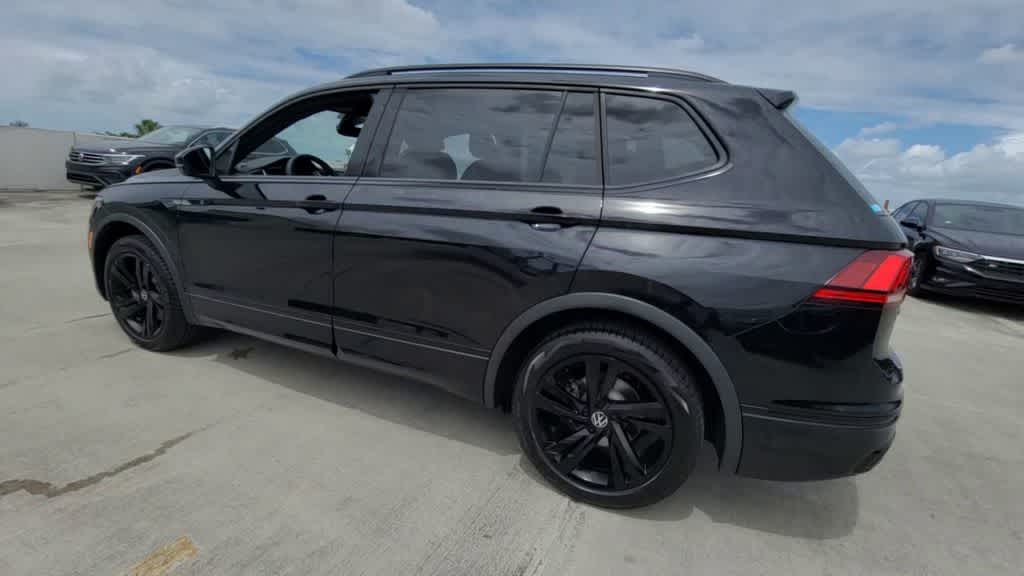 Thumbnail: 2023 Volkswagen Tiguan - 7