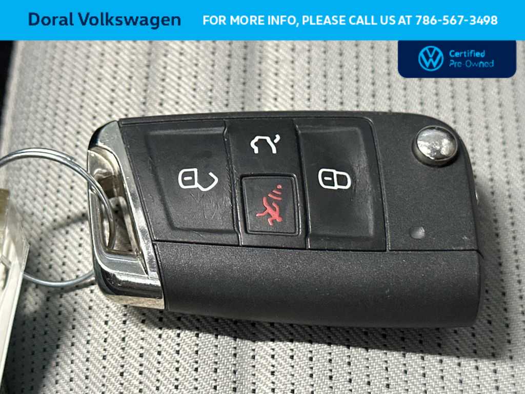 Thumbnail: 2023 Volkswagen Tiguan - 28