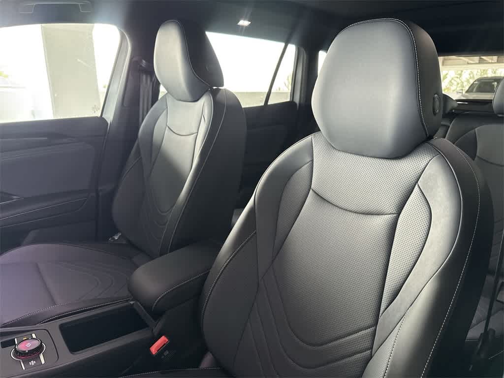 Thumbnail: 2026 Volkswagen Tiguan - 14