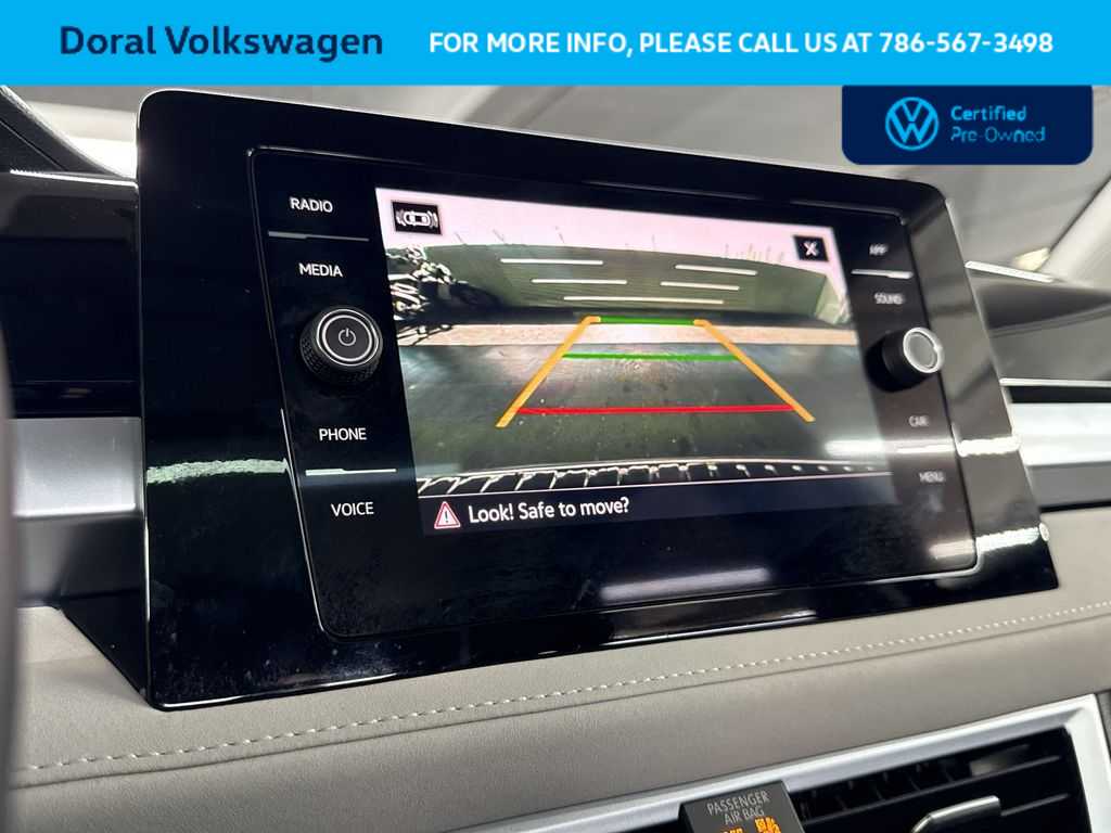 Thumbnail: 2025 Volkswagen Taos - 19