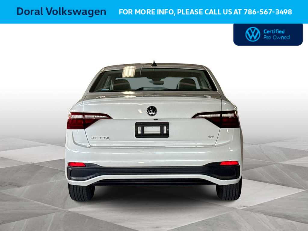 Thumbnail: 2024 Volkswagen Jetta - 7