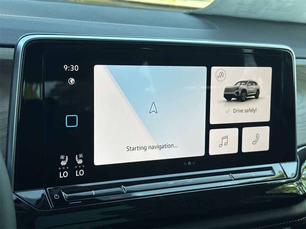 2025 Volkswagen Atlas SE 18