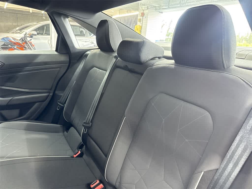 Thumbnail: 2026 Volkswagen Jetta - 22