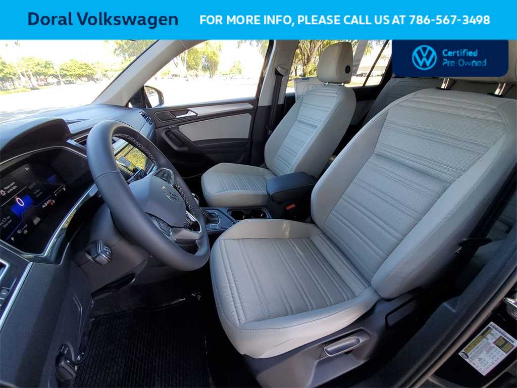 Thumbnail: 2024 Volkswagen Tiguan - 19